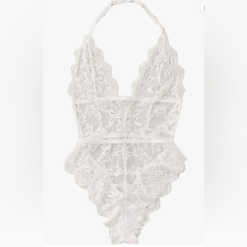 FLORAL Lace Scallop Trim Open Back Teddy NIP Small